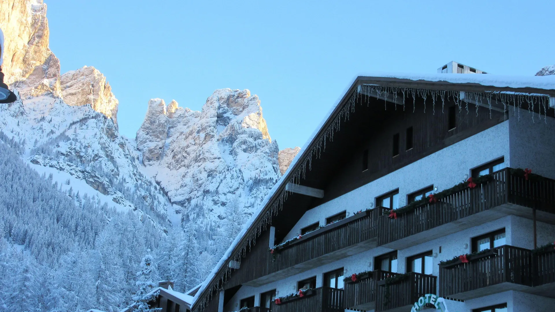 12 Resort Vicino a Lagazuoi, 5 Torri e Falzarego da Prenotare