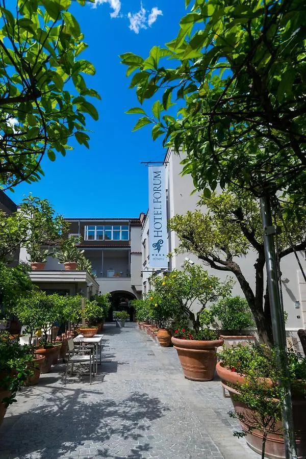 11 Hotel Centrali vicino al Foro di Pompei da Valutare