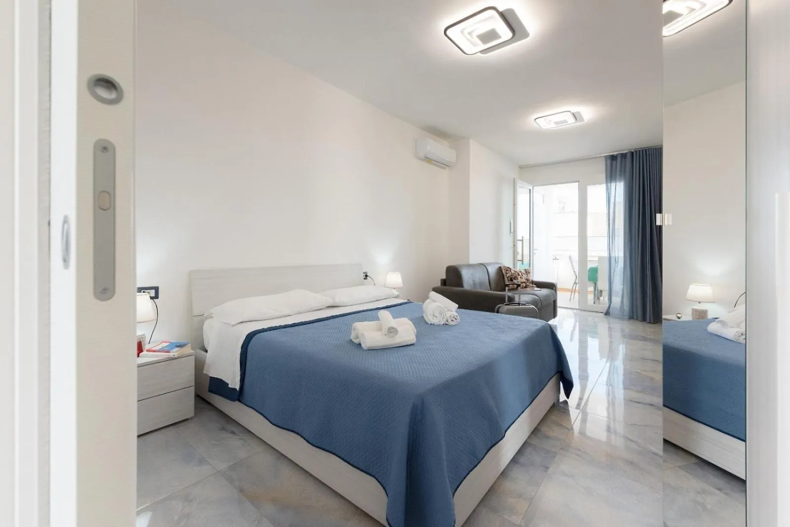 Vicino allo Scalo di Furno: 13 Hotel Centrali a Porto Cesareo