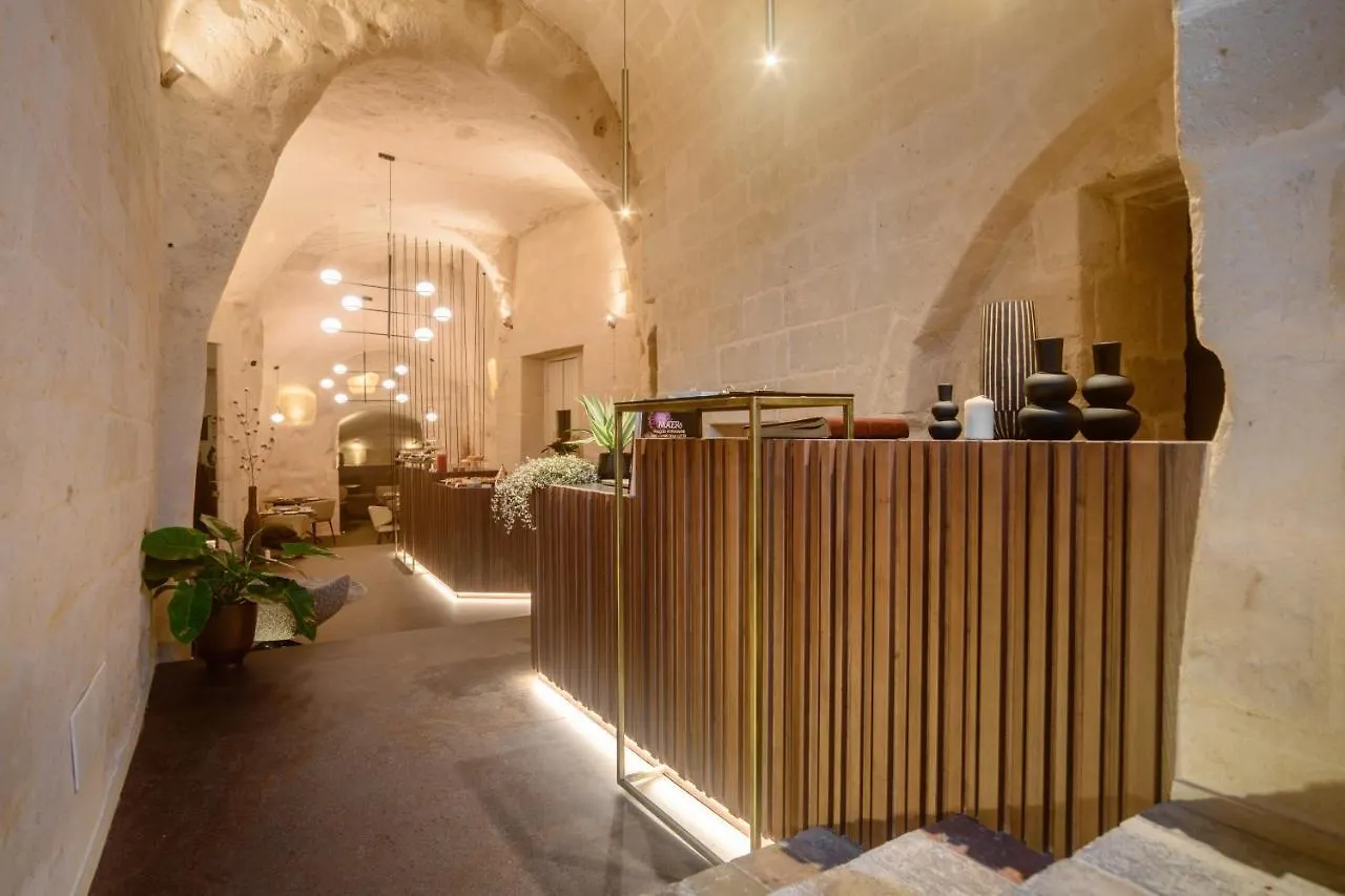 Soggiornare nei Sassi di Matera: 6 Hotel 4 Stelle a Confronto