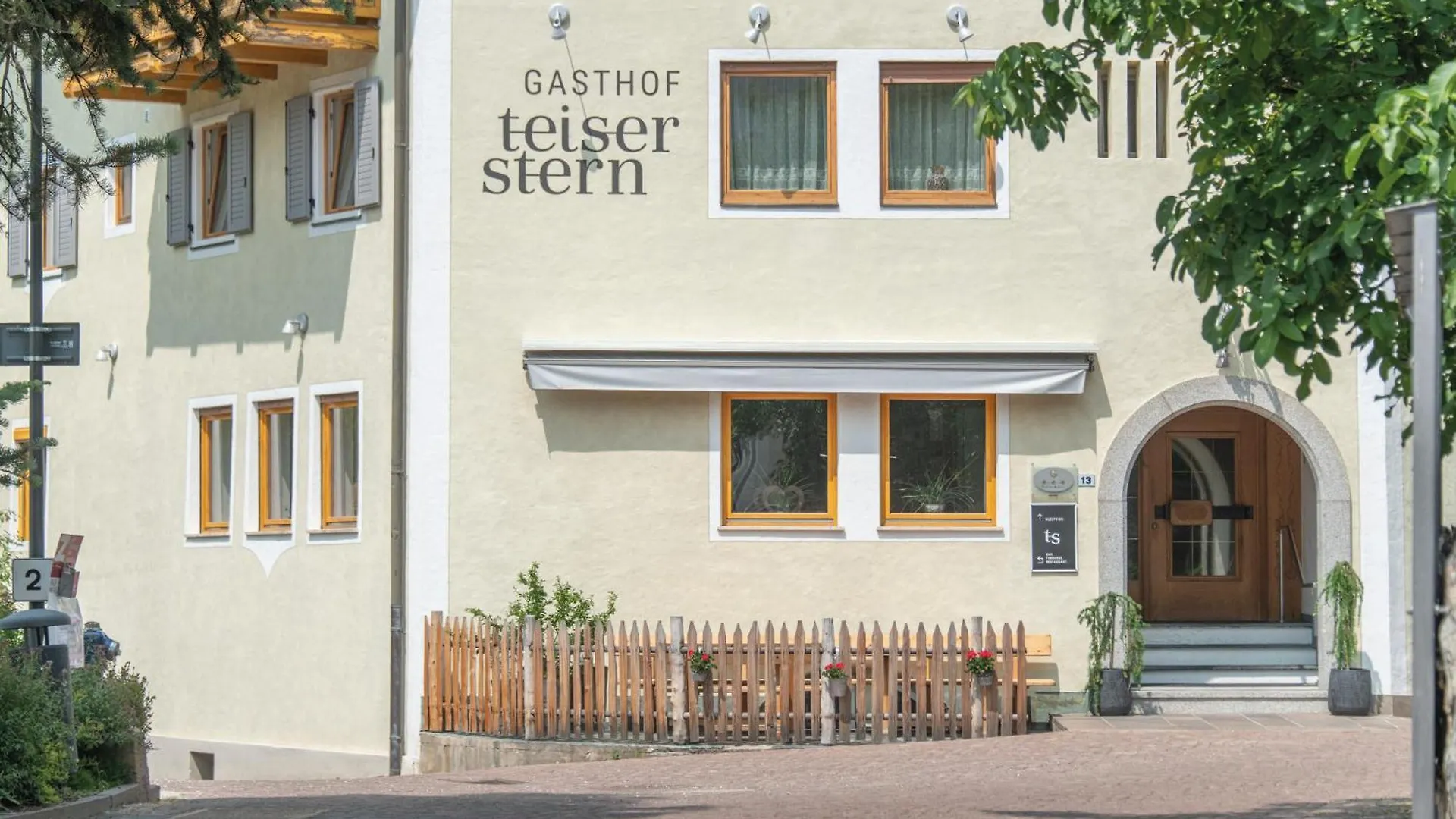 Dove Soggiornare vicino a Furnes 1736m: 5 Resort a Ortisei