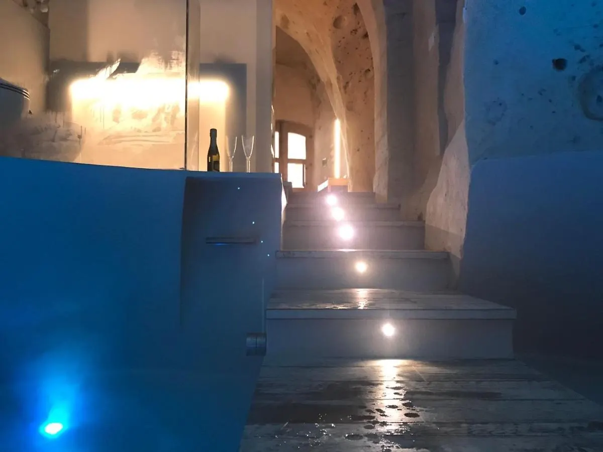 4 Hotel Centrali vicino al Palombaro Lungo da Prenotare